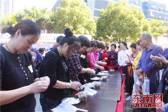 2018三明市明台特色小吃展受到群众热捧