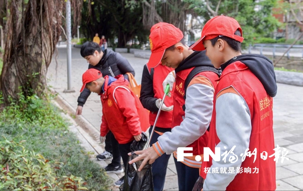 鼓楼区启动清洁月水系专项整治行动