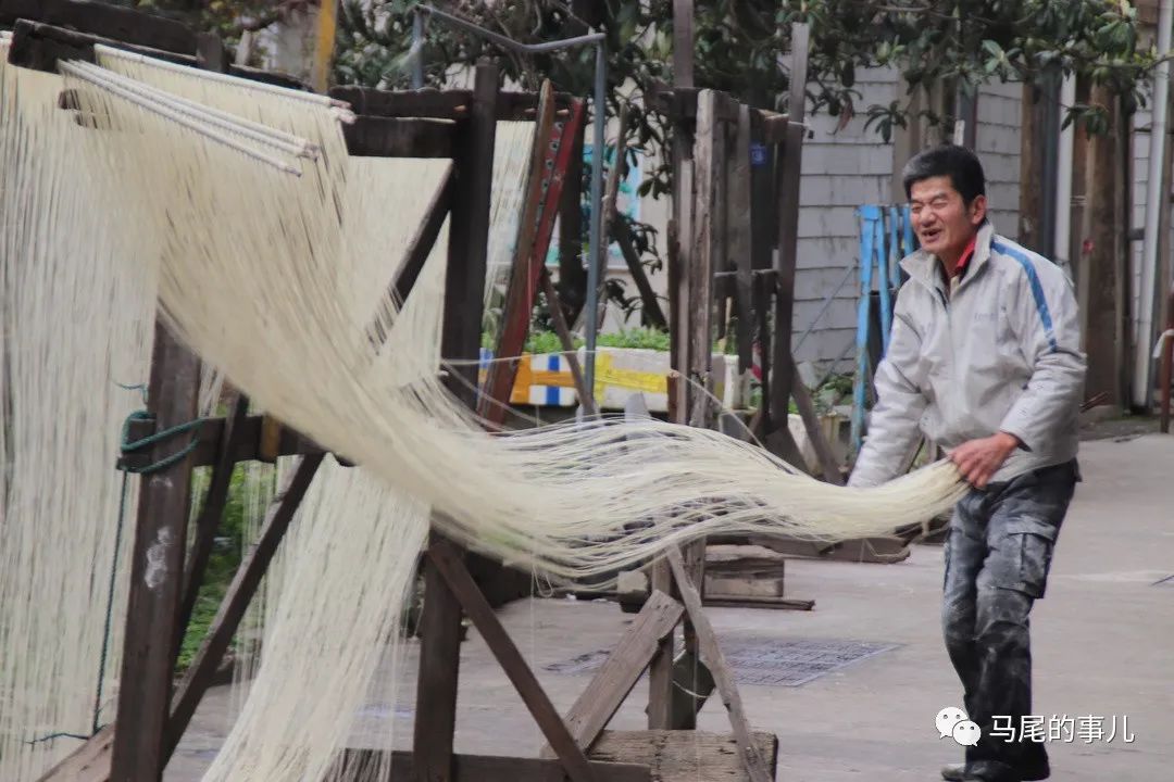 这“千丝万缕”里，藏着家乡的味道