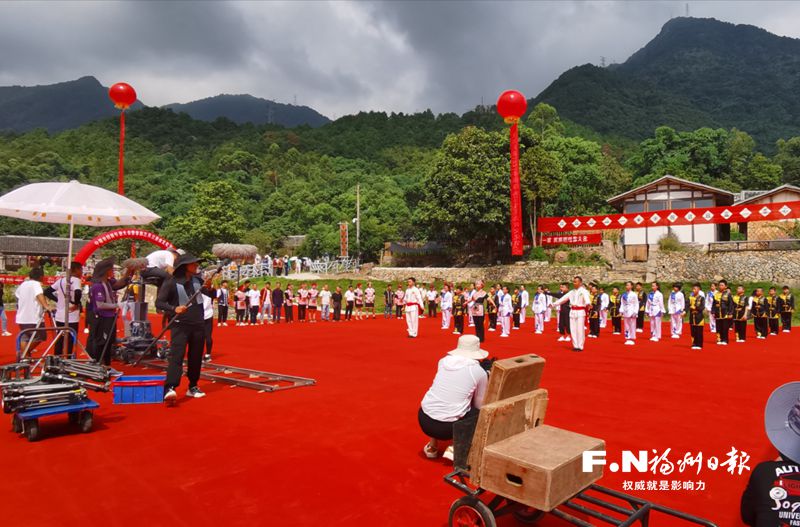 畲乡风情“入戏”那山那海